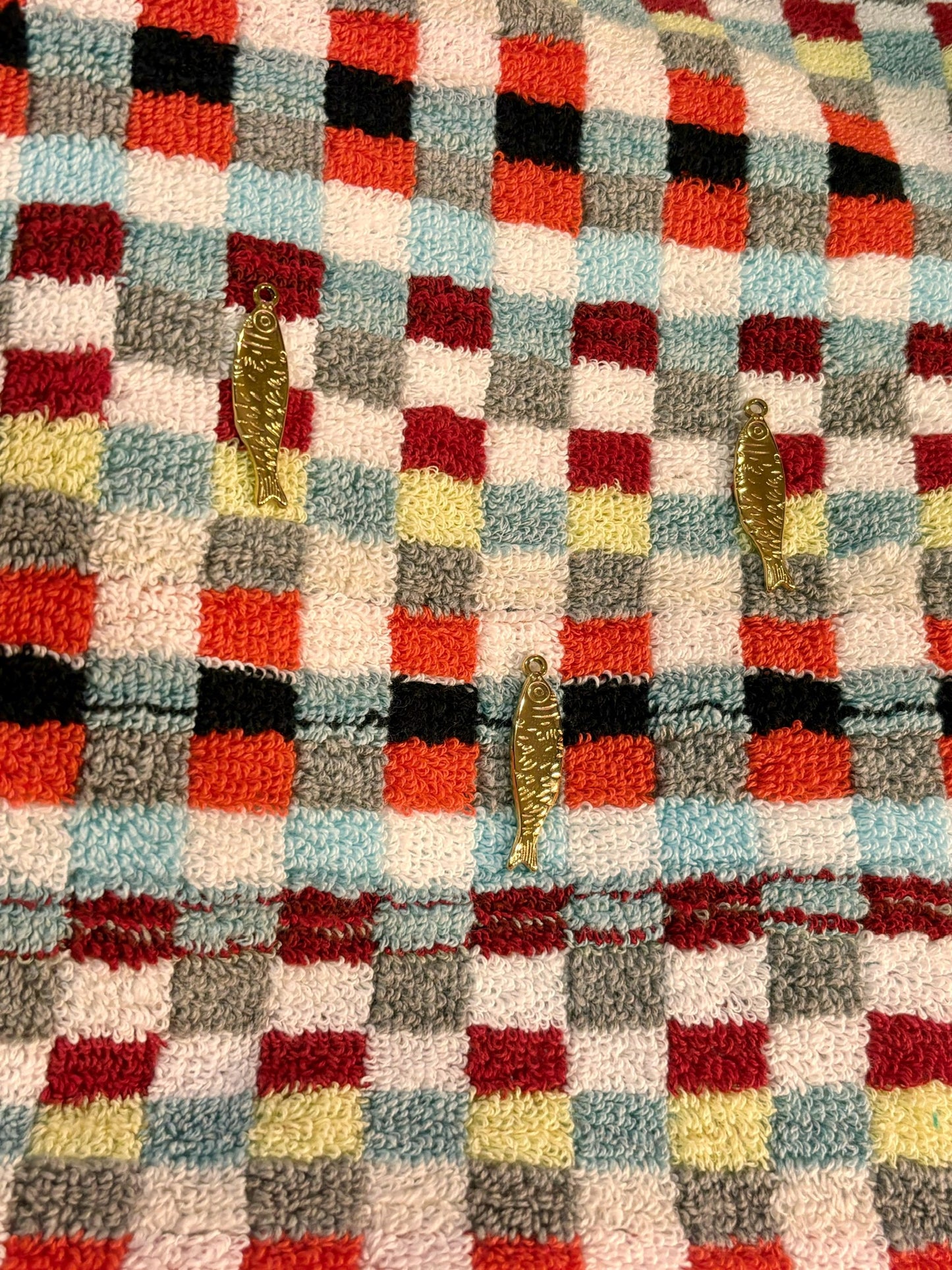 Fish Hook Checkered Towel Shorts