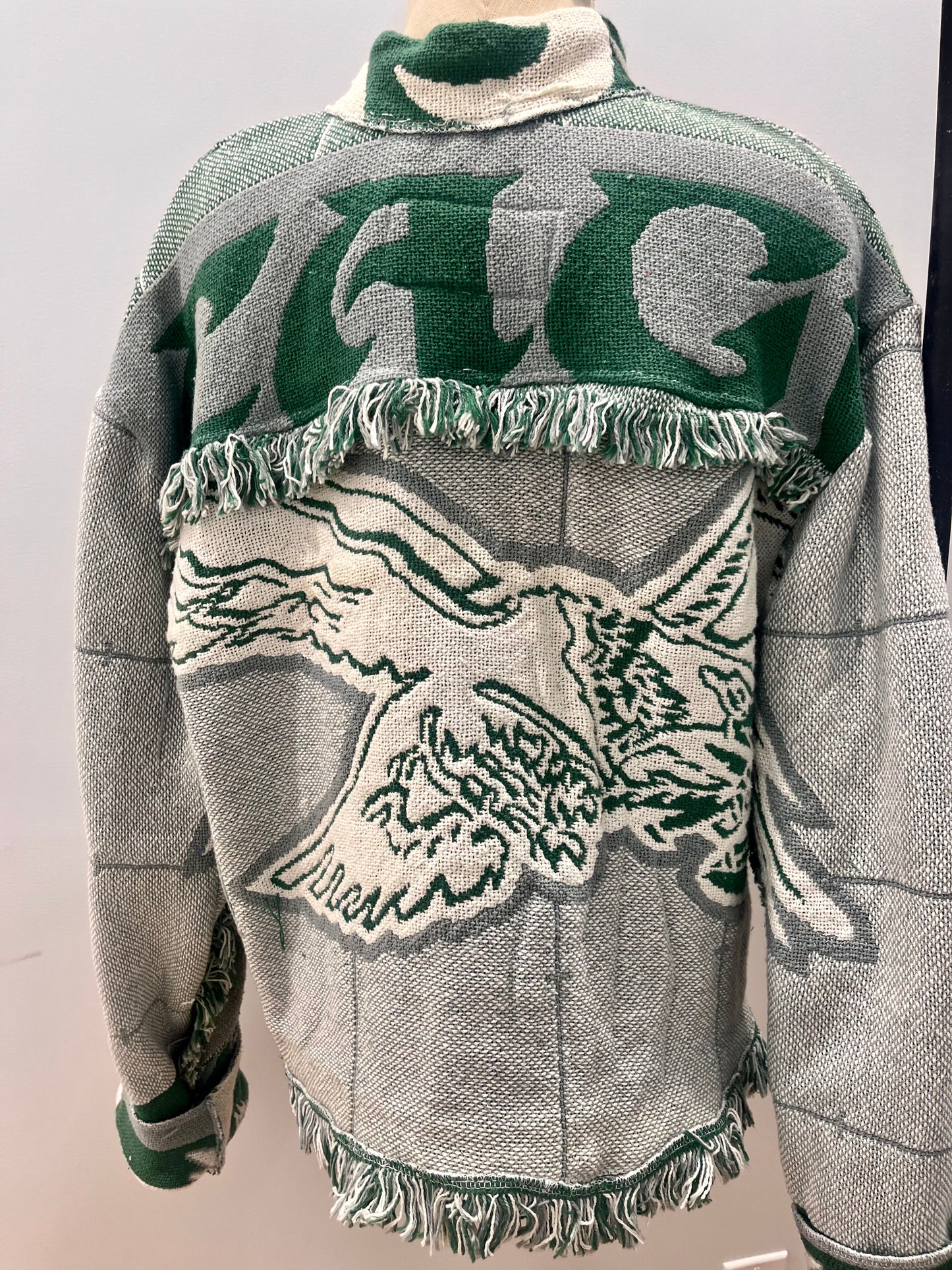 Eagles Jacket+Crewneck Bundle